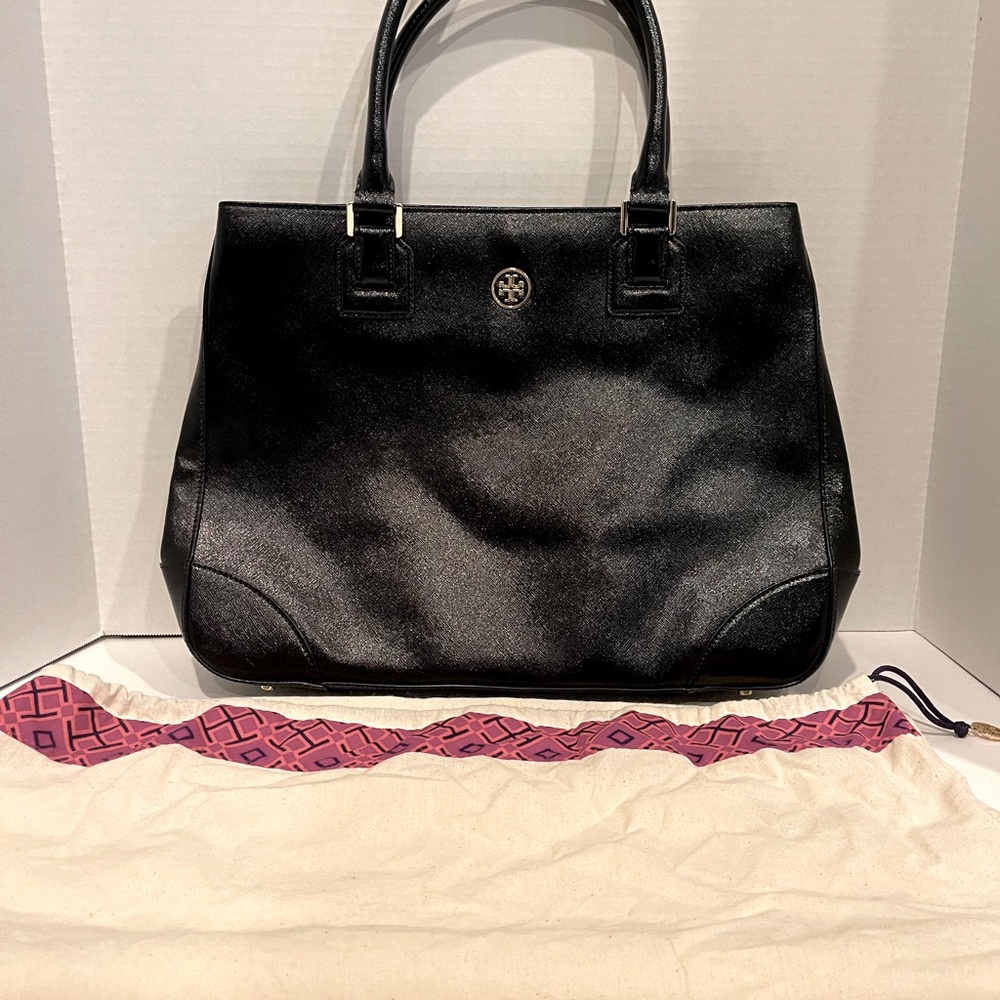 Tory Burch Classic Shiny Black Large Shoulder Bag